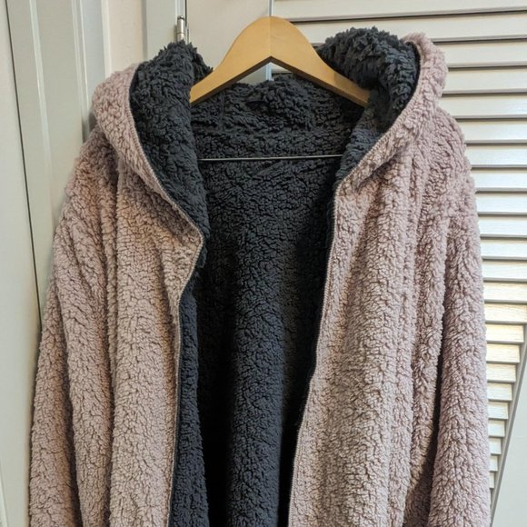 Women's Plus XXL Cozy Sherpa Wrap Grey/Pink - Picture 7 of 13